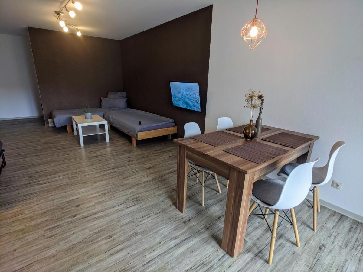 Ideale Messe/Airport Wohnung 15Min Fahrtweg Kirchheim unter Teck Buitenkant foto